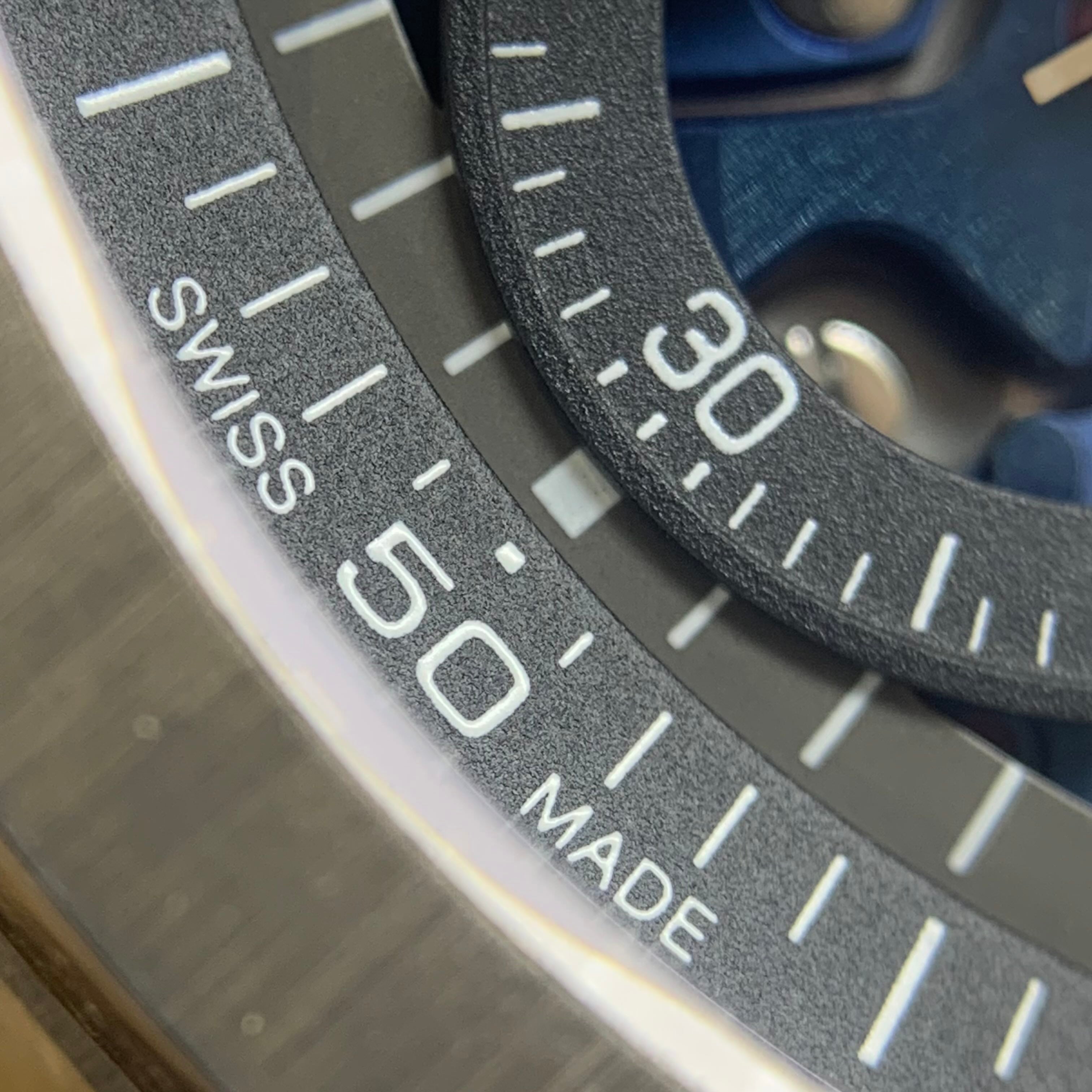 Zenith DEFY Series 44 millimeters 95.9002.9004/78.R584