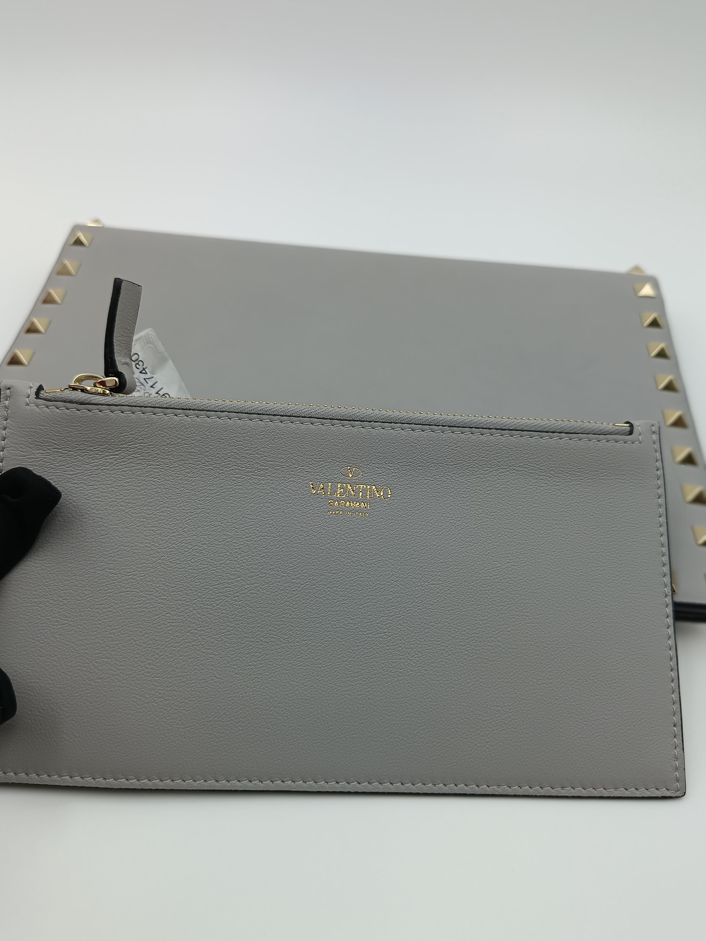 Valentino Clutch