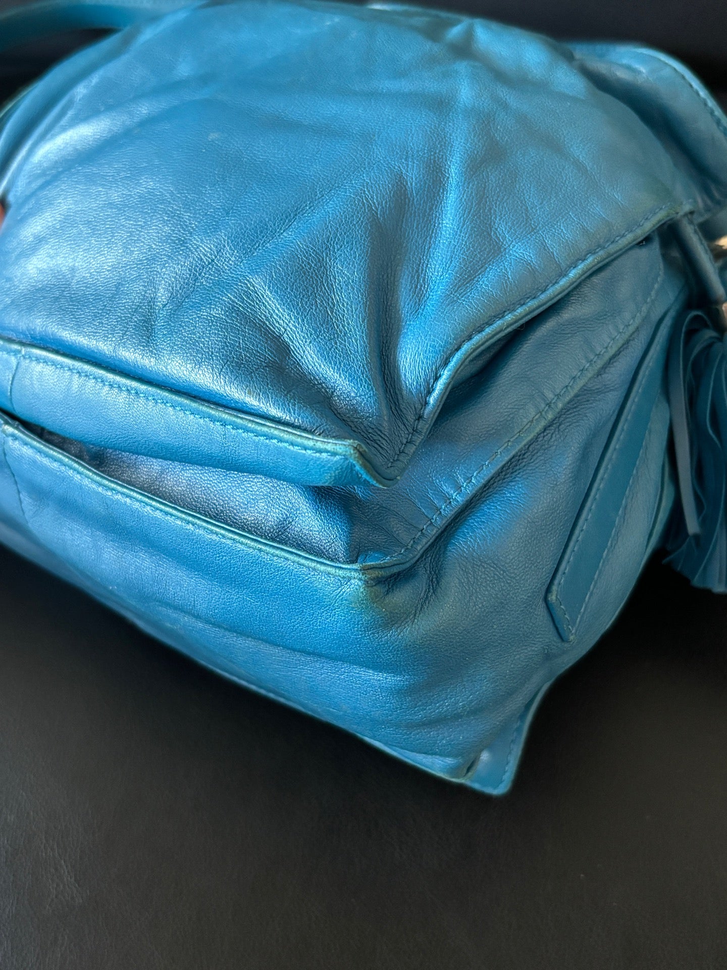 Loewe Blue