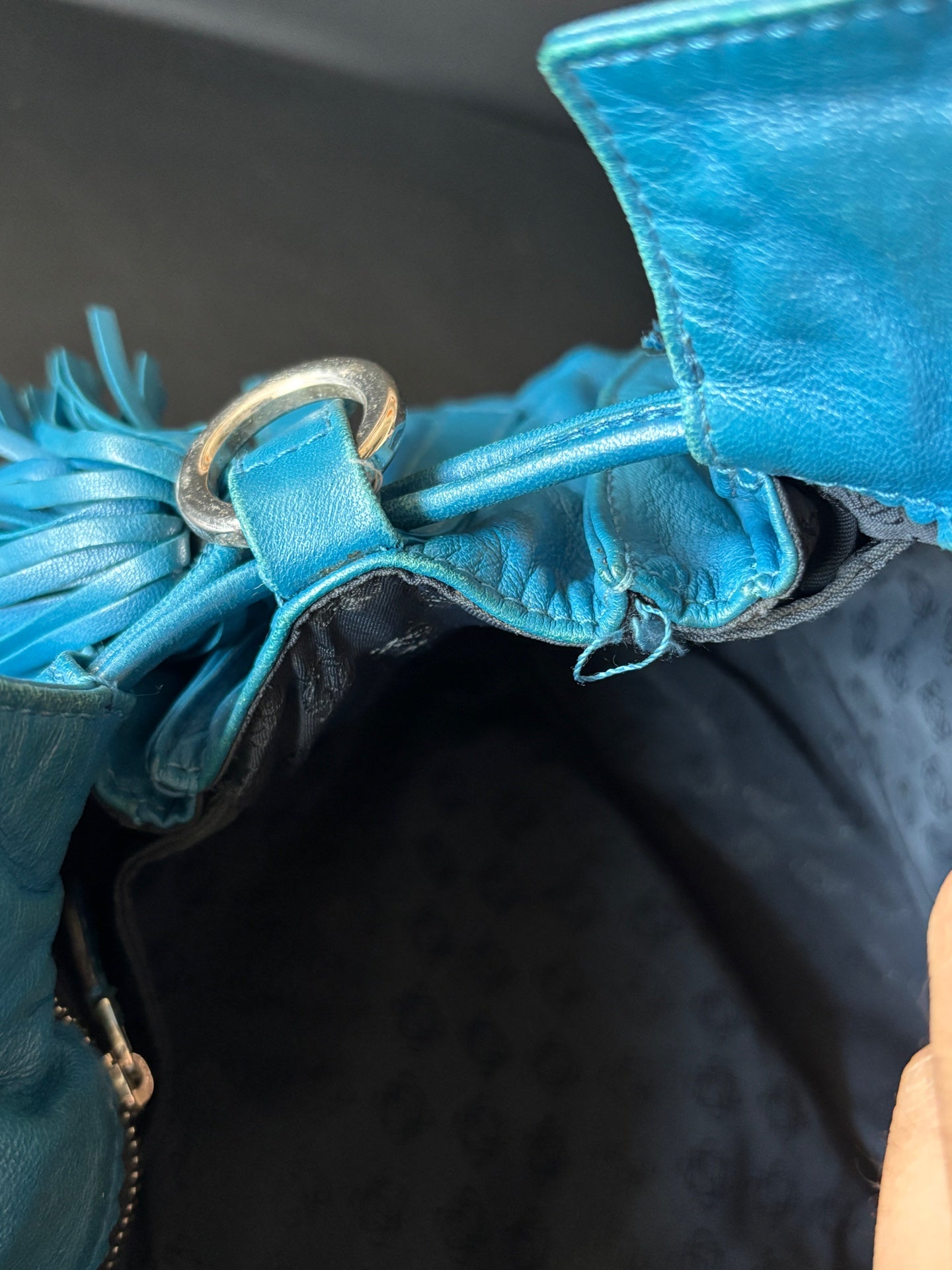 Loewe Blue