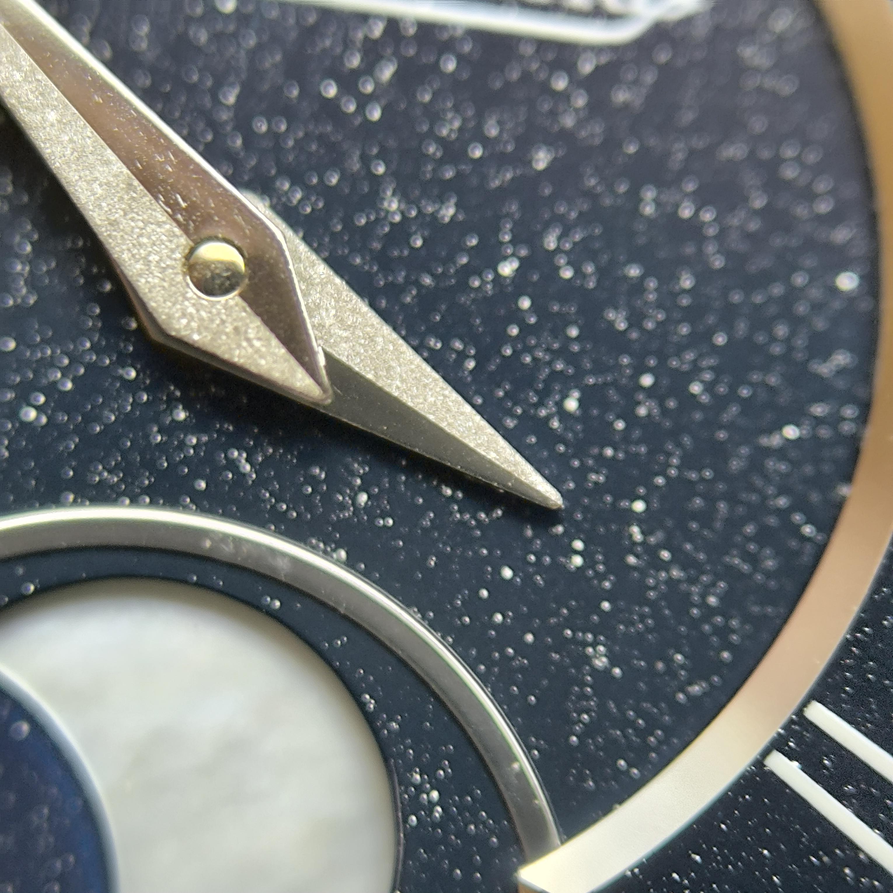 Jaeger LeCoultre Reverso One翻转系列腕表 40.1 x 20 millimeters Q3358420