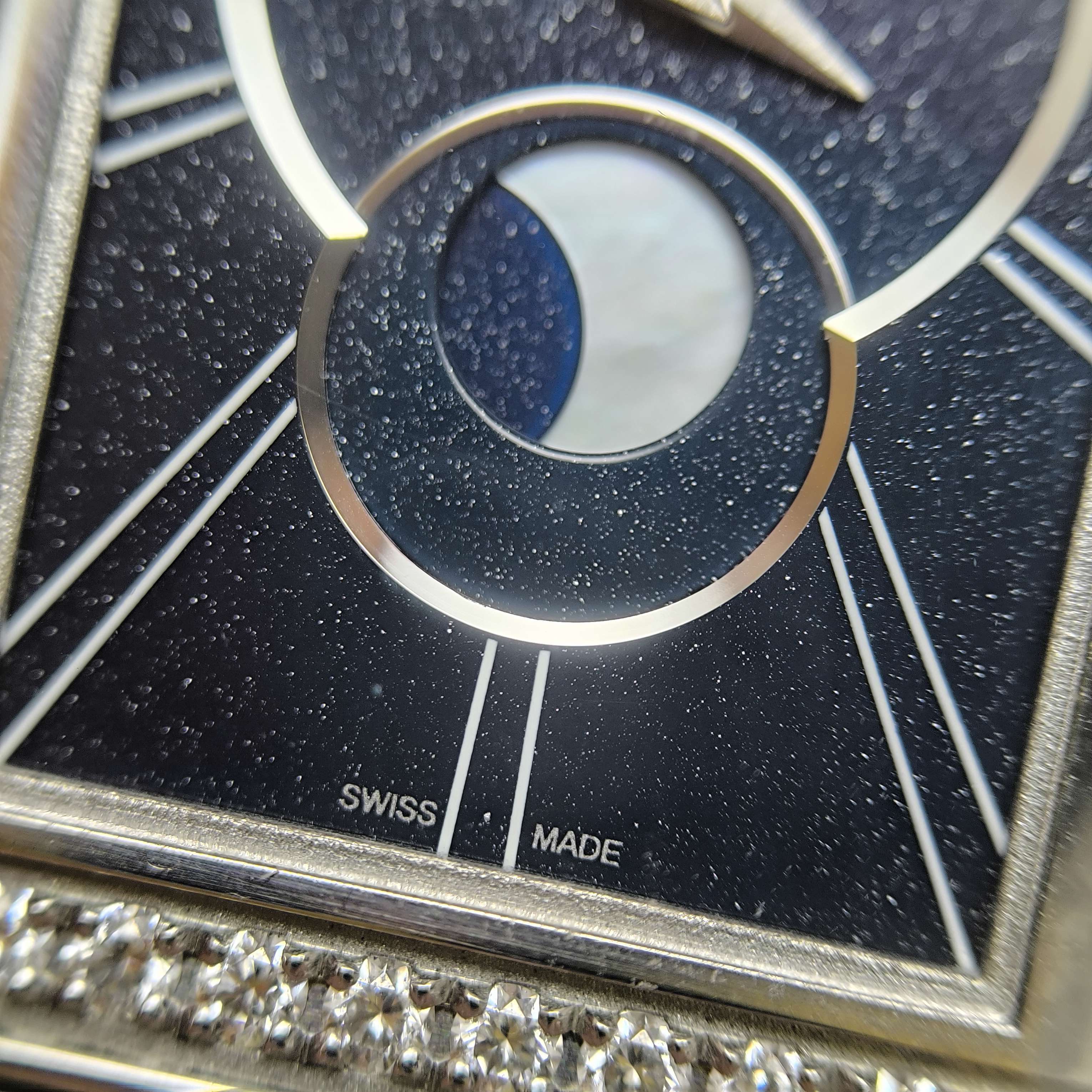 Jaeger LeCoultre Reverso One翻转系列腕表 40.1 x 20 millimeters Q3358420