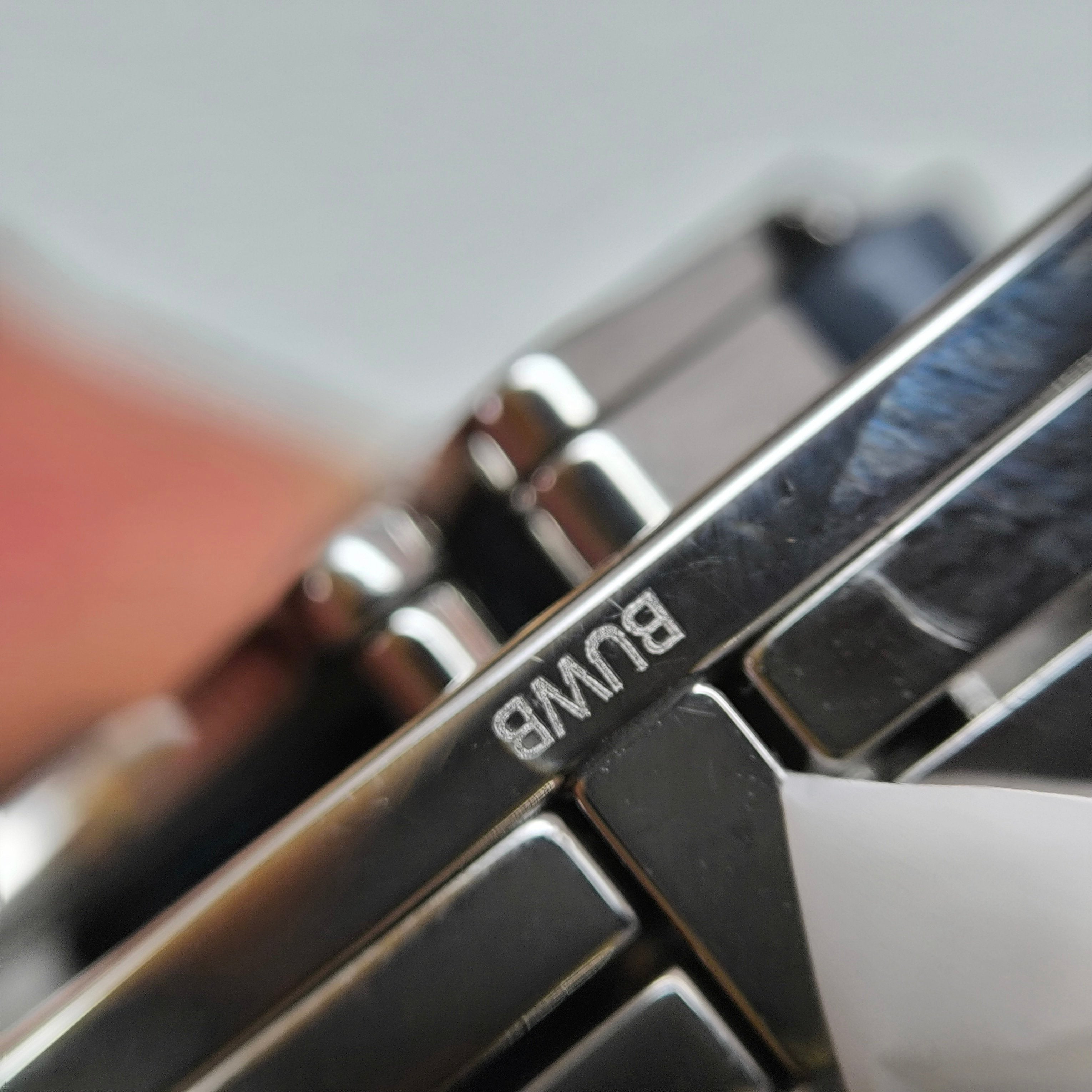 Jaeger LeCoultre Reverso One翻转系列腕表 40.1 x 20 millimeters Q3358420