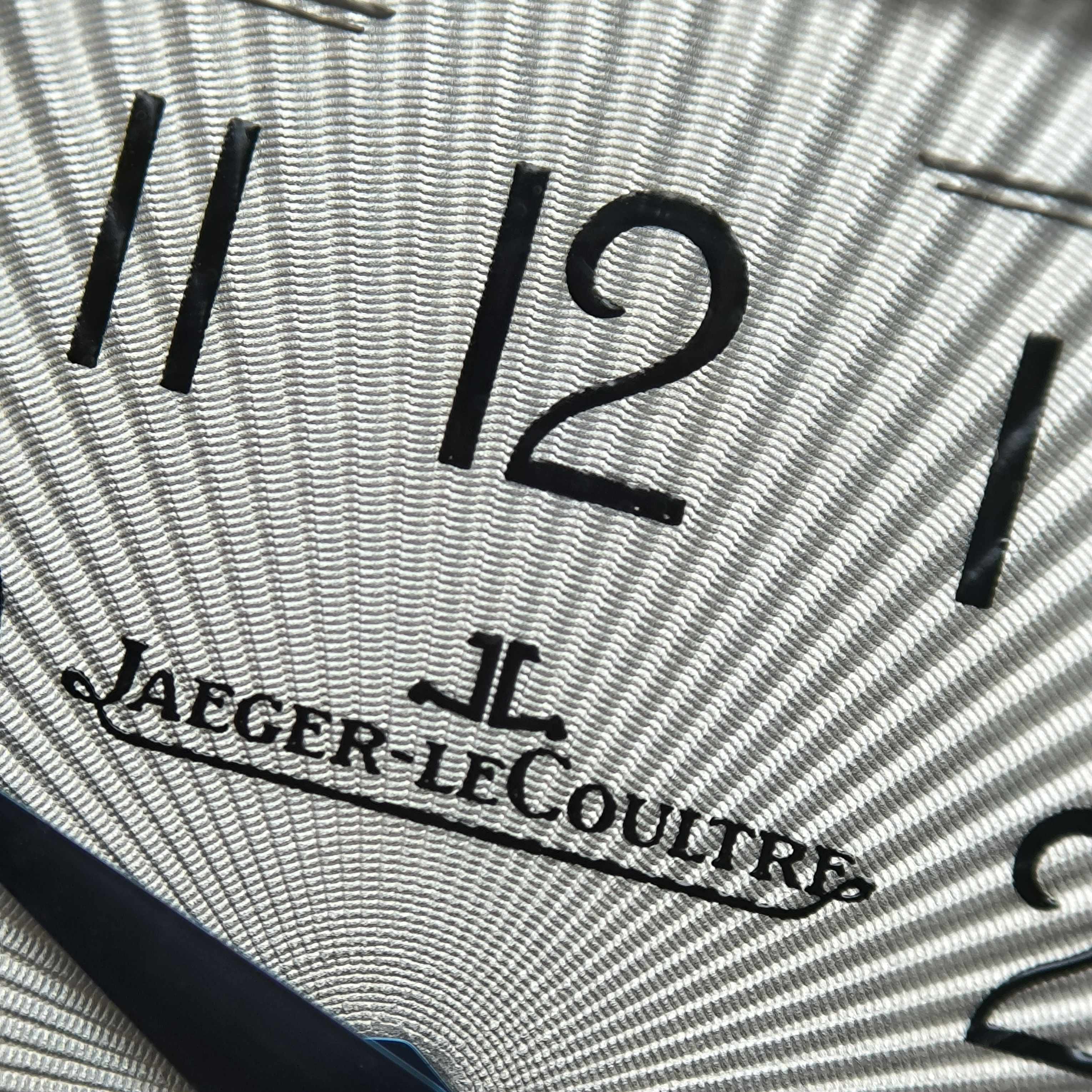 Jaeger LeCoultre Reverso One翻转系列腕表 40.1 x 20 millimeters Q3358420