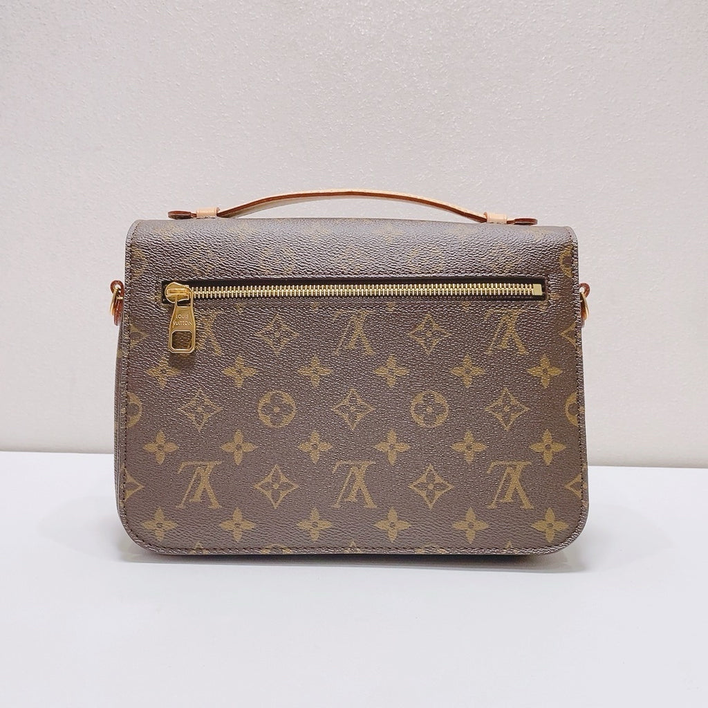 Louis Vuitton Crossbody