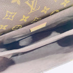 Louis Vuitton Crossbody