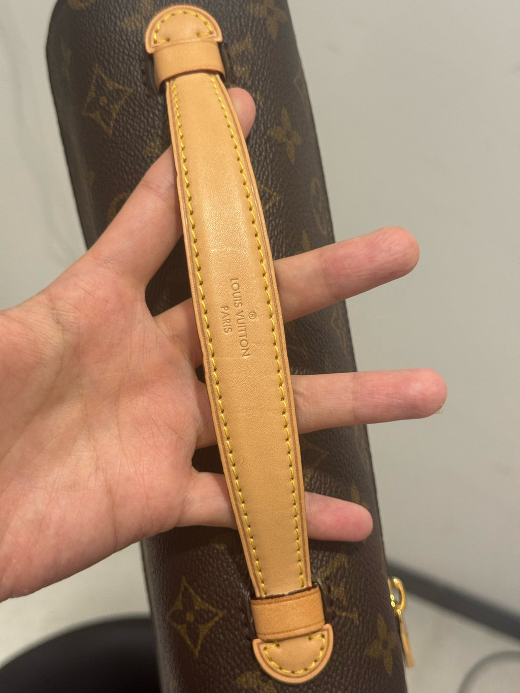 Louis Vuitton Crossbody