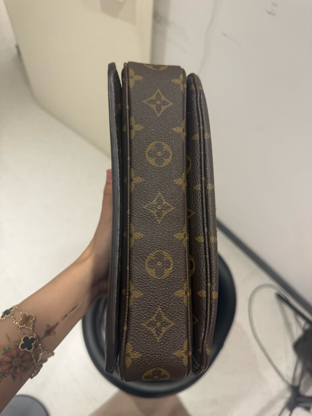 Louis Vuitton Crossbody
