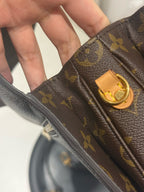 Louis Vuitton Crossbody