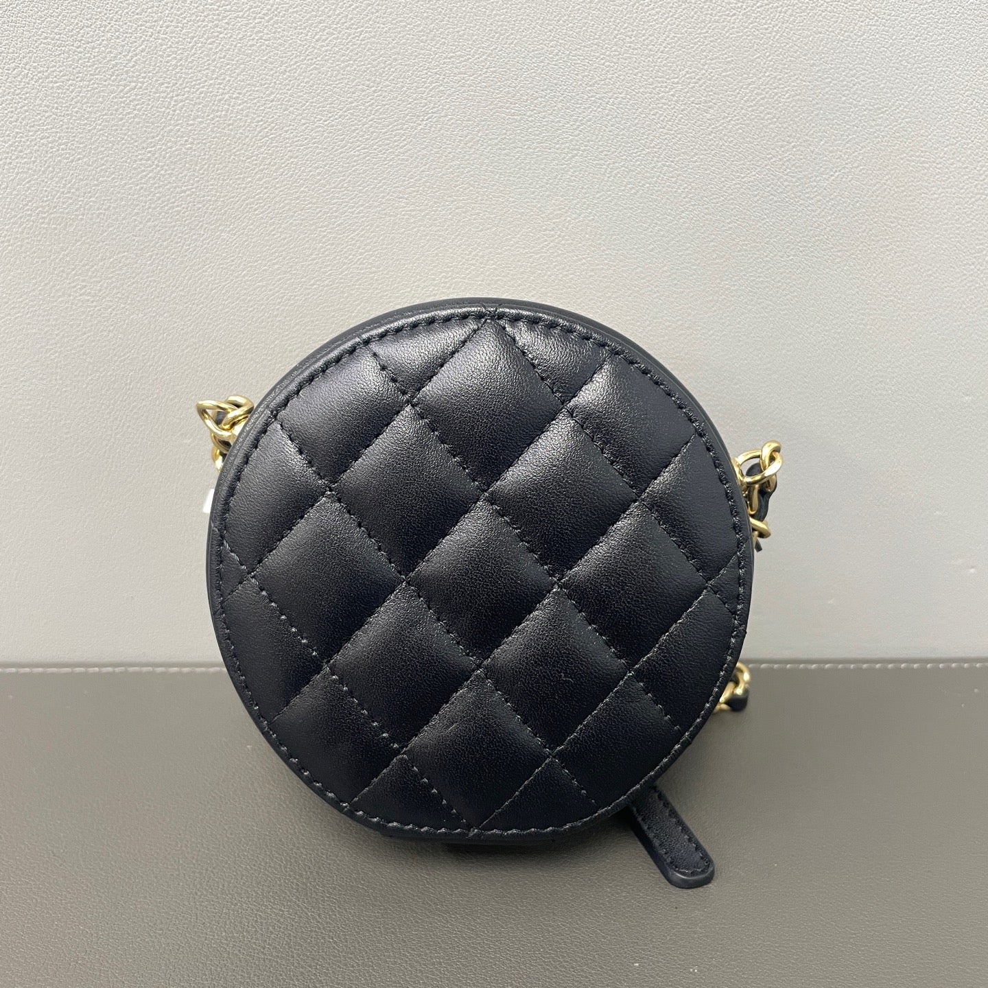 Chanel Metal Black