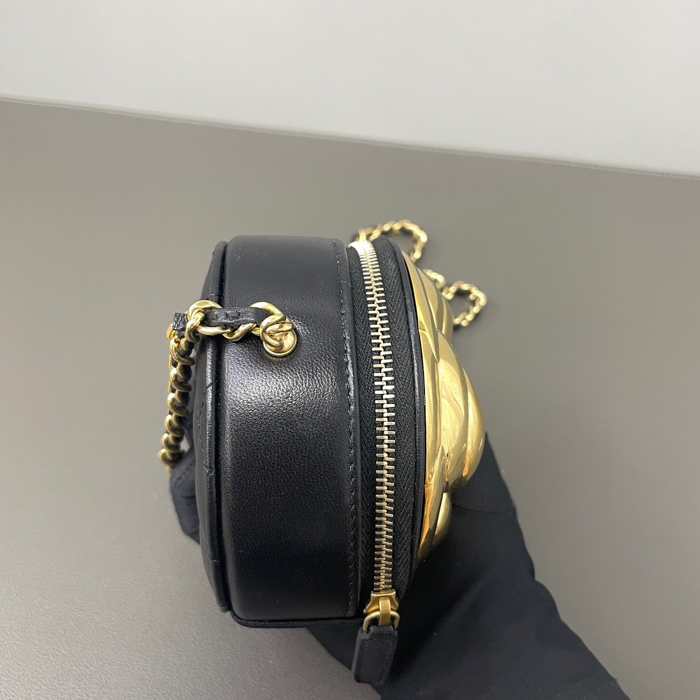 Chanel Metal Black