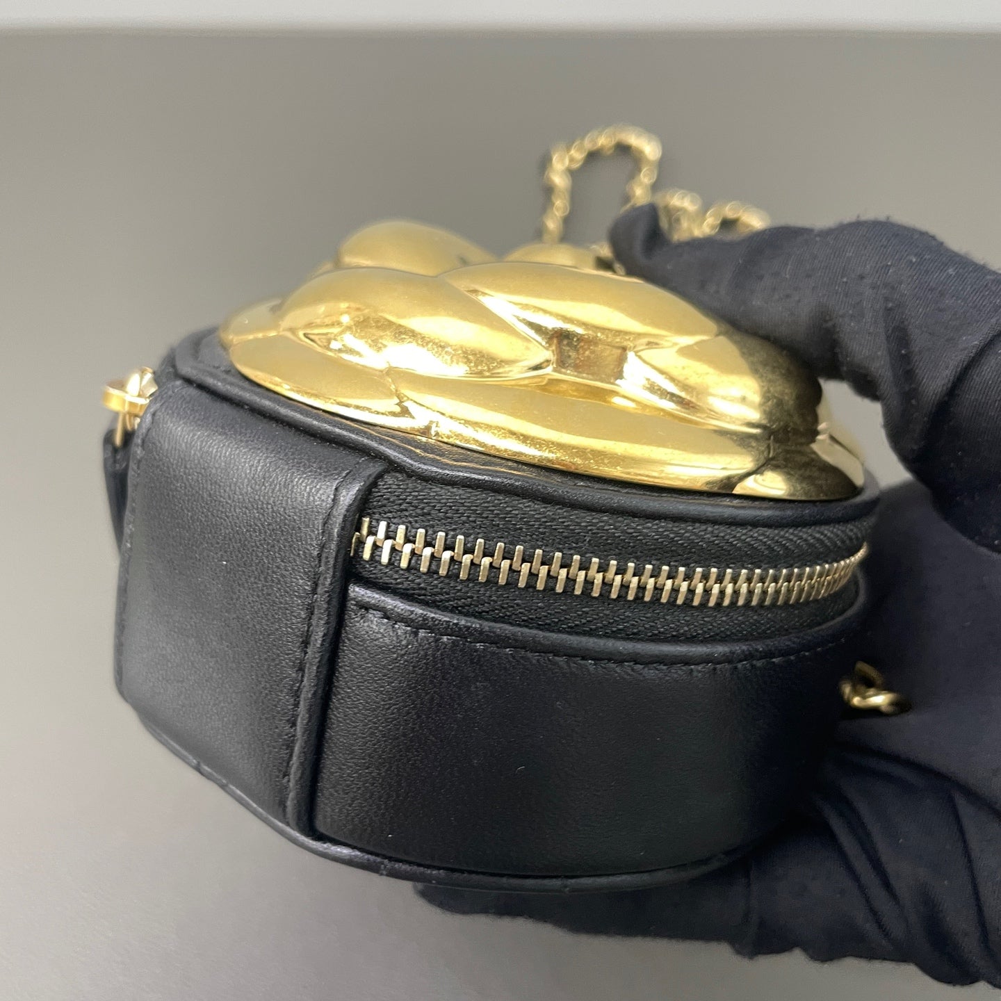 Chanel Metal Black