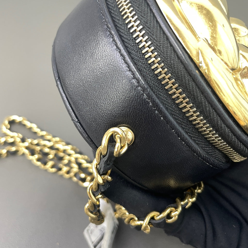 Chanel Metal Black