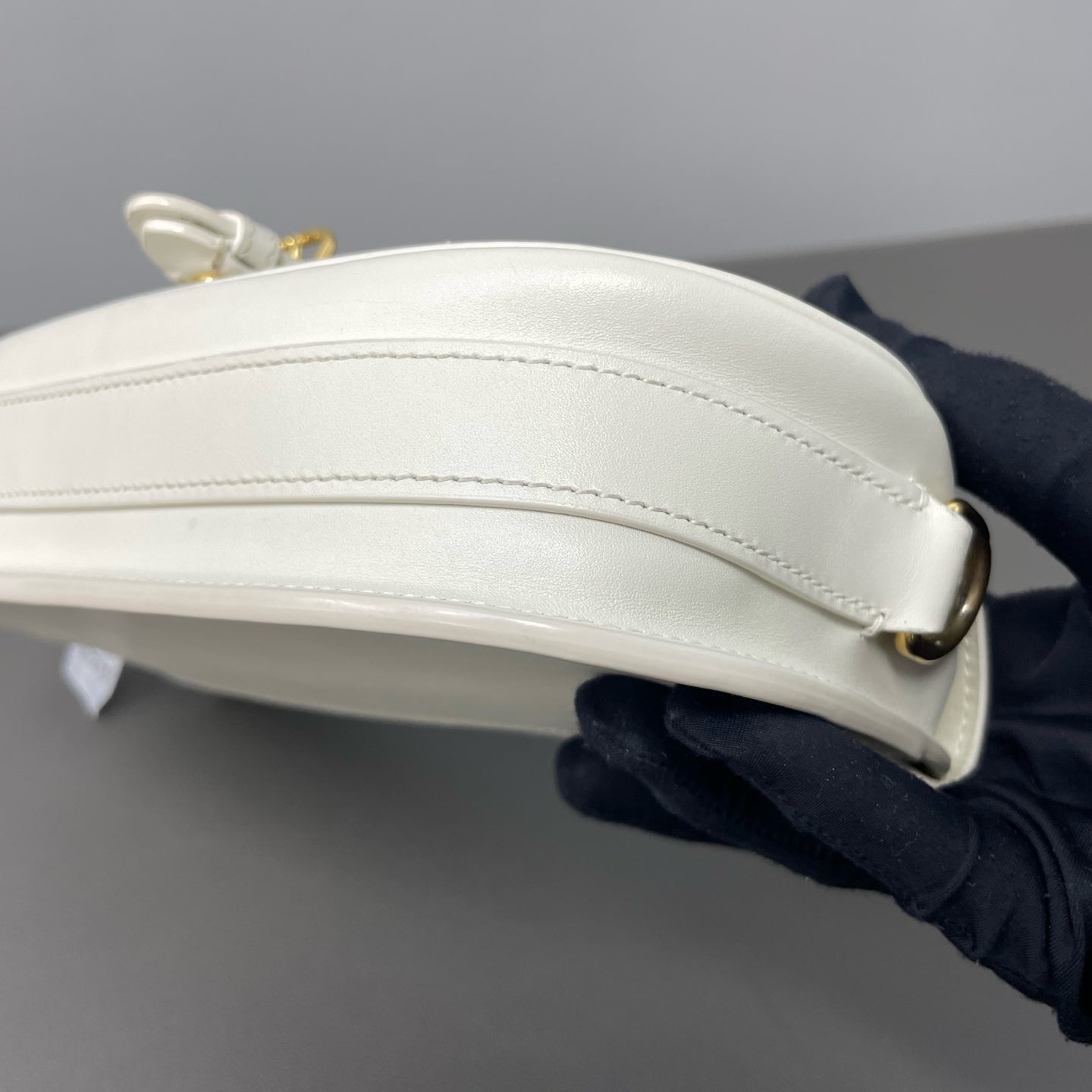 Dior White