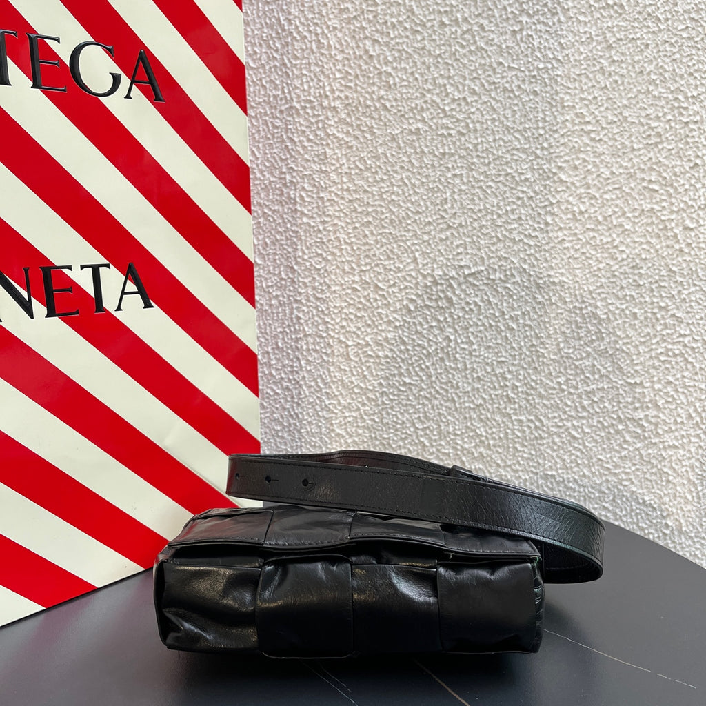 Bottega Veneta Crossbody