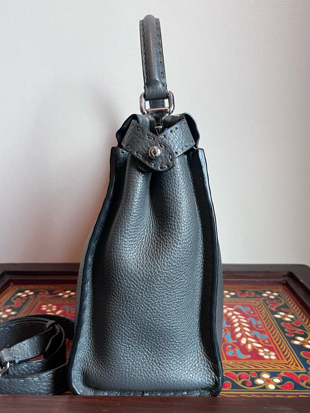 Fendi Peekaboo Leather 8BN244ANT2F19KE