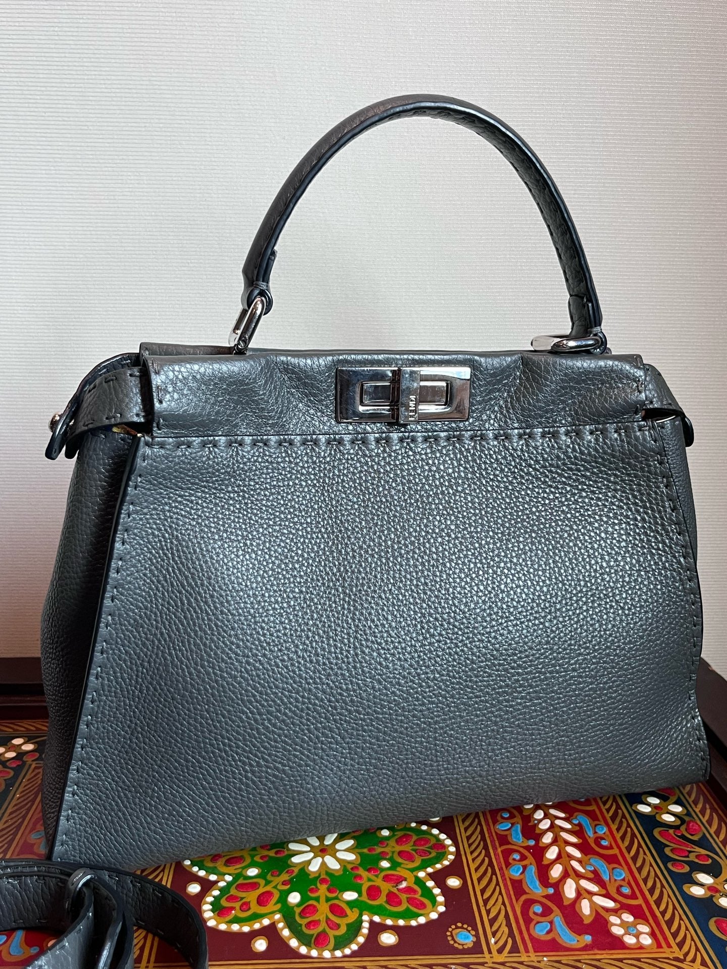 Fendi Peekaboo Leather 8BN244ANT2F19KE
