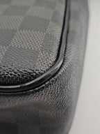 Louis Vuitton Messenger Bag
