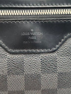 Louis Vuitton Messenger Bag