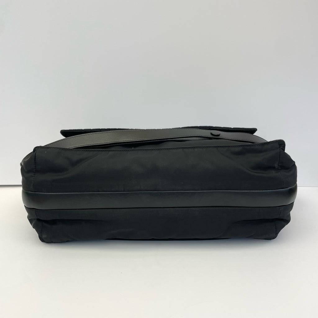 Prada Cini Large Re-Nylon Recycled Nylon Messenger Bag Cordura Messenger Bag 1BD256_RDLN_F0002_V_OOO