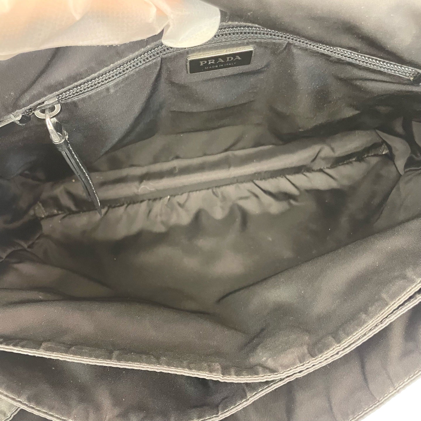 Prada Cini Large Re-Nylon Recycled Nylon Messenger Bag Cordura Messenger Bag 1BD256_RDLN_F0002_V_OOO