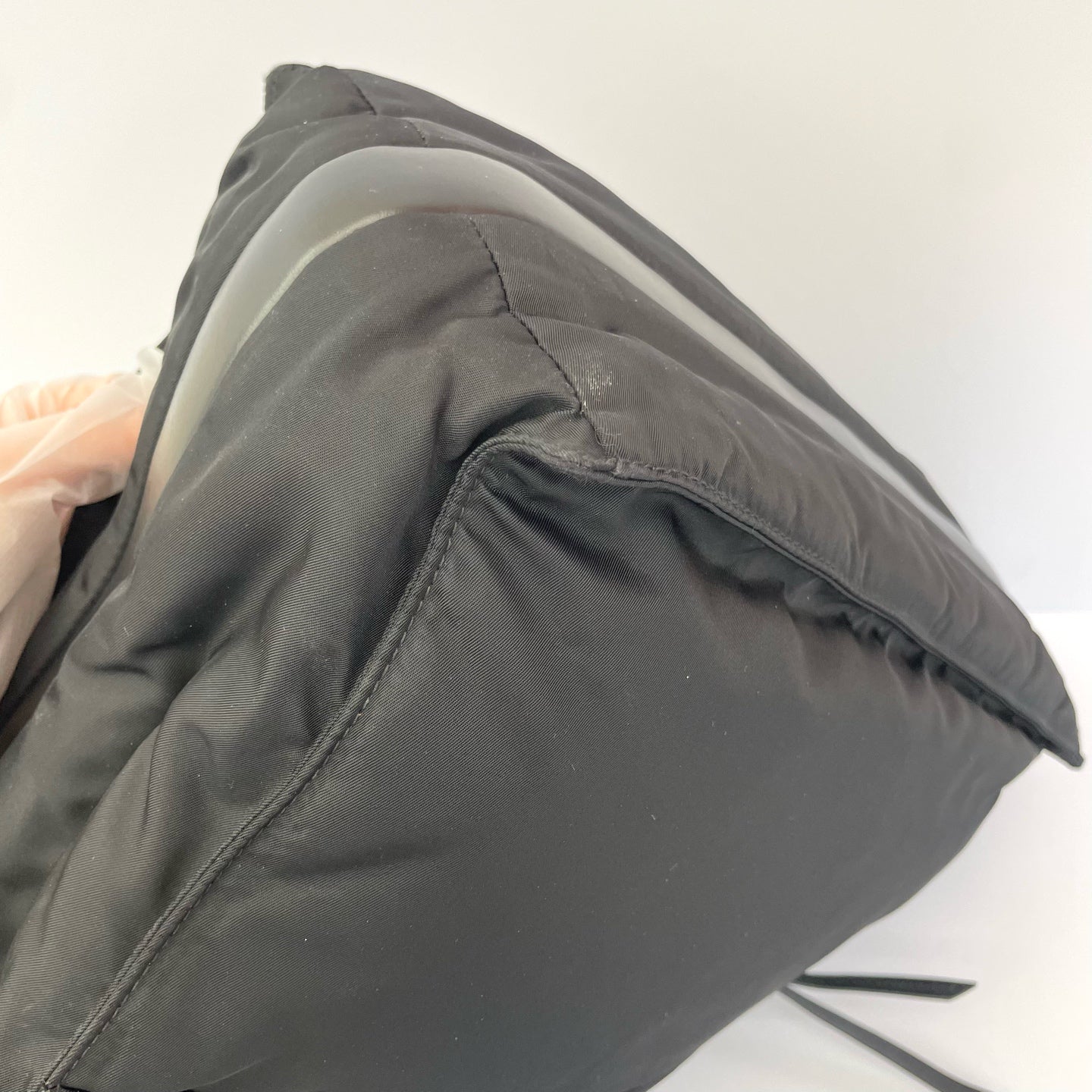 Prada Cini Large Re-Nylon Recycled Nylon Messenger Bag Cordura Messenger Bag 1BD256_RDLN_F0002_V_OOO