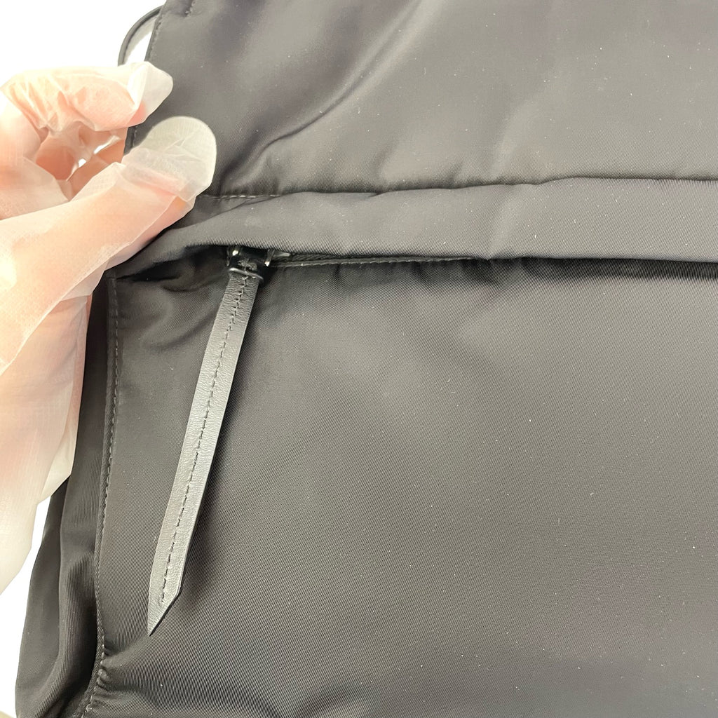 Prada Cini Large Re-Nylon Recycled Nylon Messenger Bag Cordura Messenger Bag 1BD256_RDLN_F0002_V_OOO