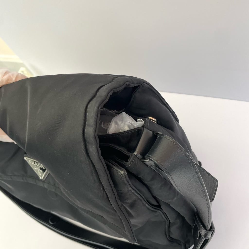 Prada Cini Large Re-Nylon Recycled Nylon Messenger Bag Cordura Messenger Bag 1BD256_RDLN_F0002_V_OOO