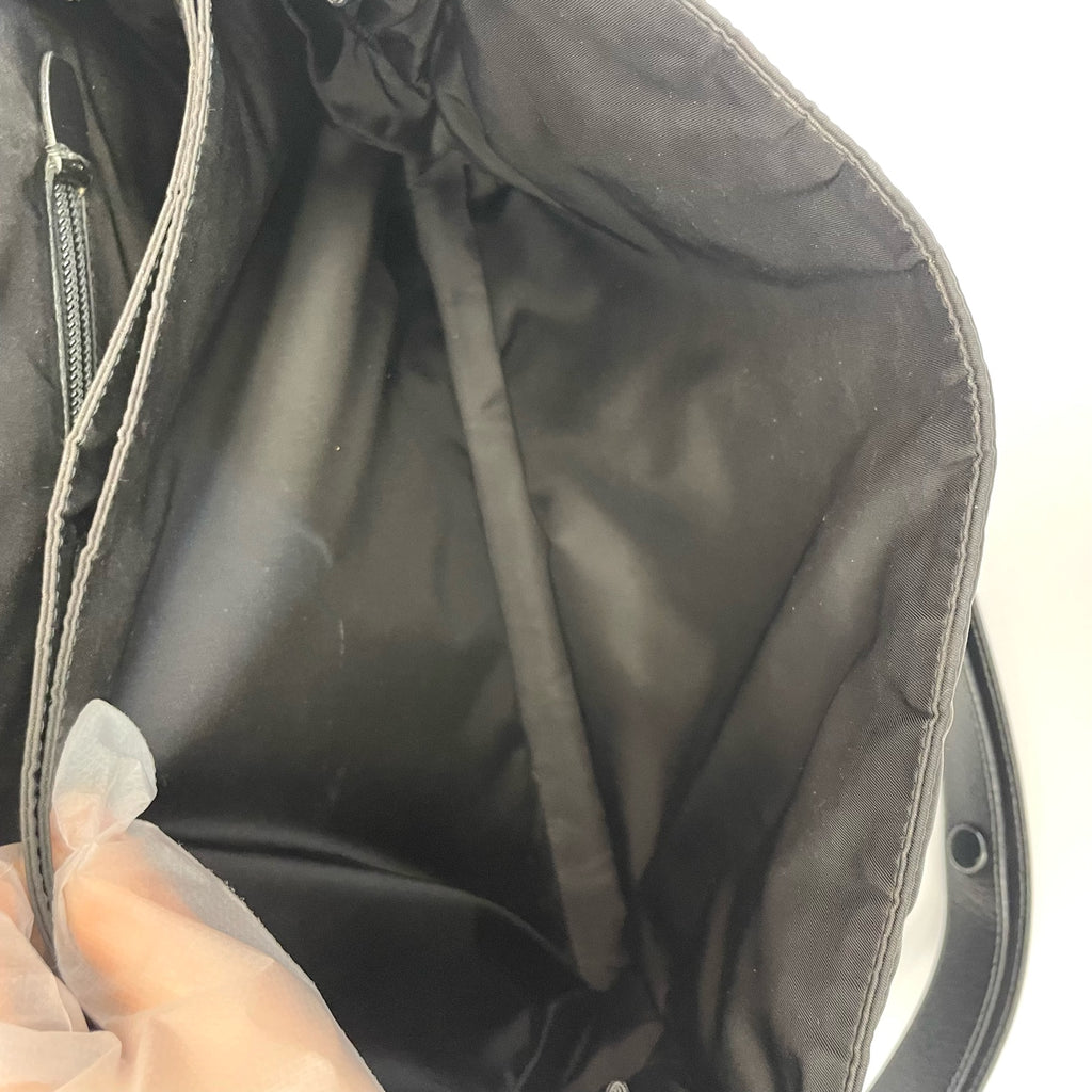 Prada Cini Large Re-Nylon Recycled Nylon Messenger Bag Cordura Messenger Bag 1BD256_RDLN_F0002_V_OOO