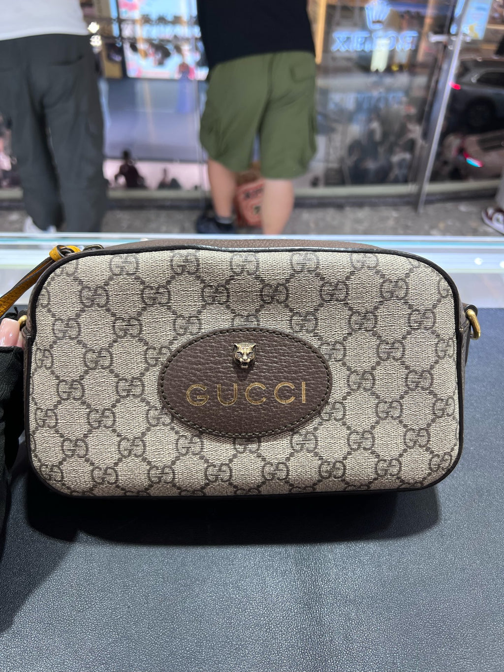 Gucci Neo Vintage GG Supreme canvas messenger bag Canvas Beige Messenger Bag 476466 K9GVT 8856