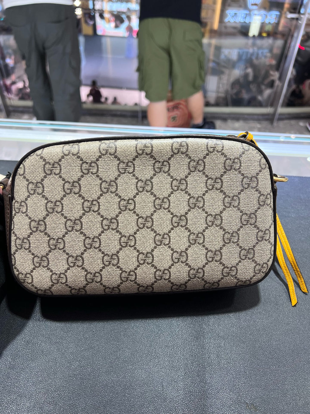 Gucci Neo Vintage GG Supreme canvas messenger bag Canvas Beige Messenger Bag 476466 K9GVT 8856