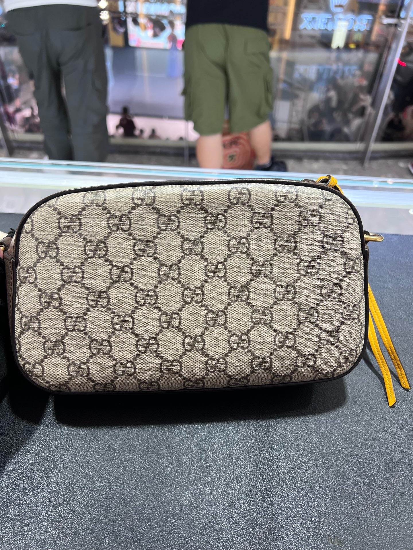 Gucci Neo Vintage GG Supreme canvas messenger bag Canvas Beige Messenger Bag 476466 K9GVT 8856