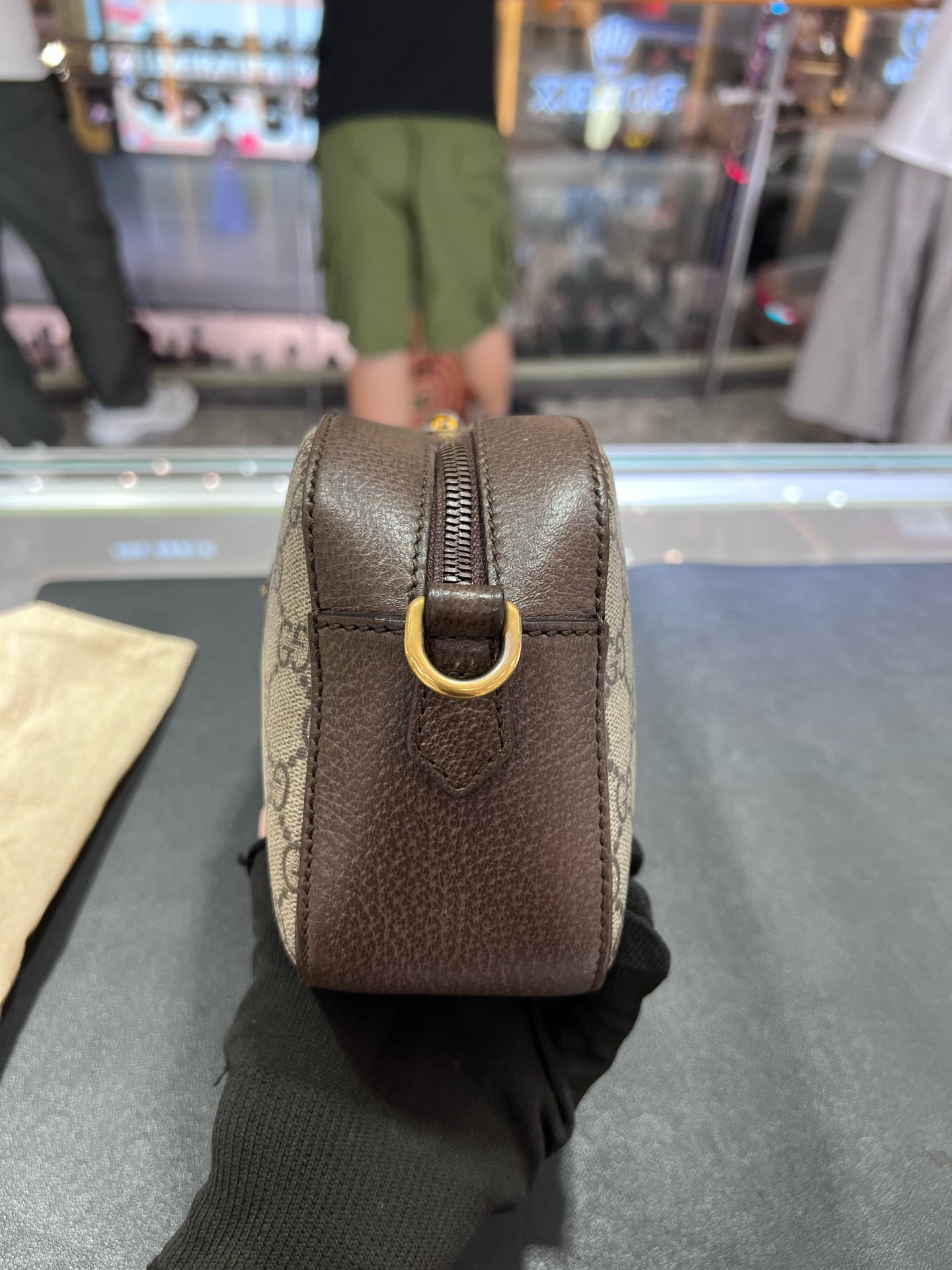 Gucci Neo Vintage GG Supreme canvas messenger bag Canvas Beige Messenger Bag 476466 K9GVT 8856