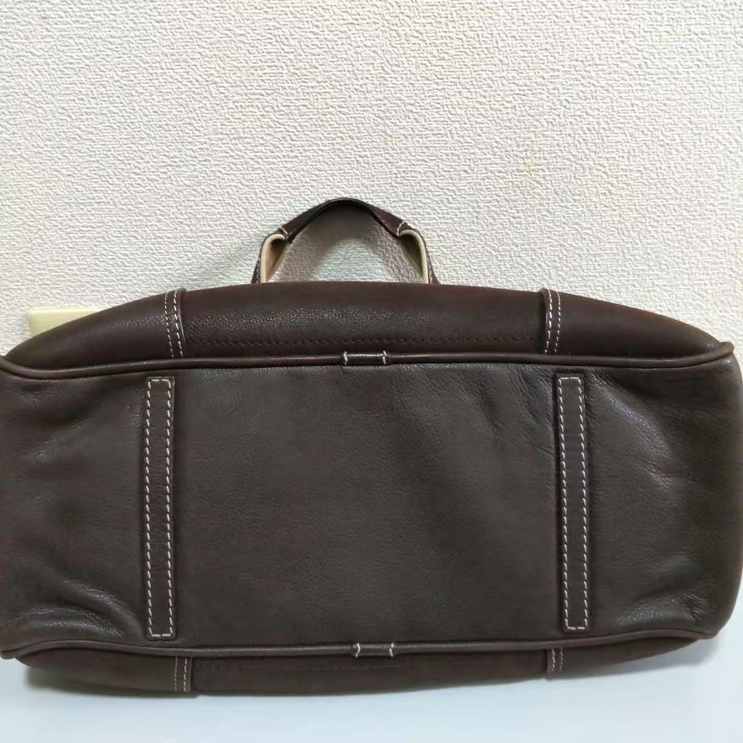 Loewe Brown