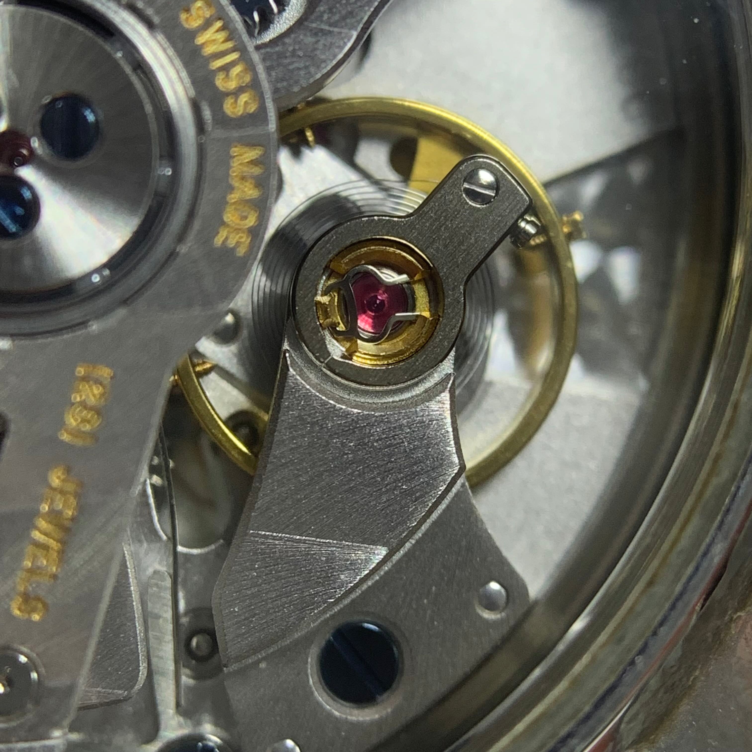 Jaeger LeCoultre RENDEZ-VOUS CLASSIC Date Series Watch 29 millimeters Q3468110