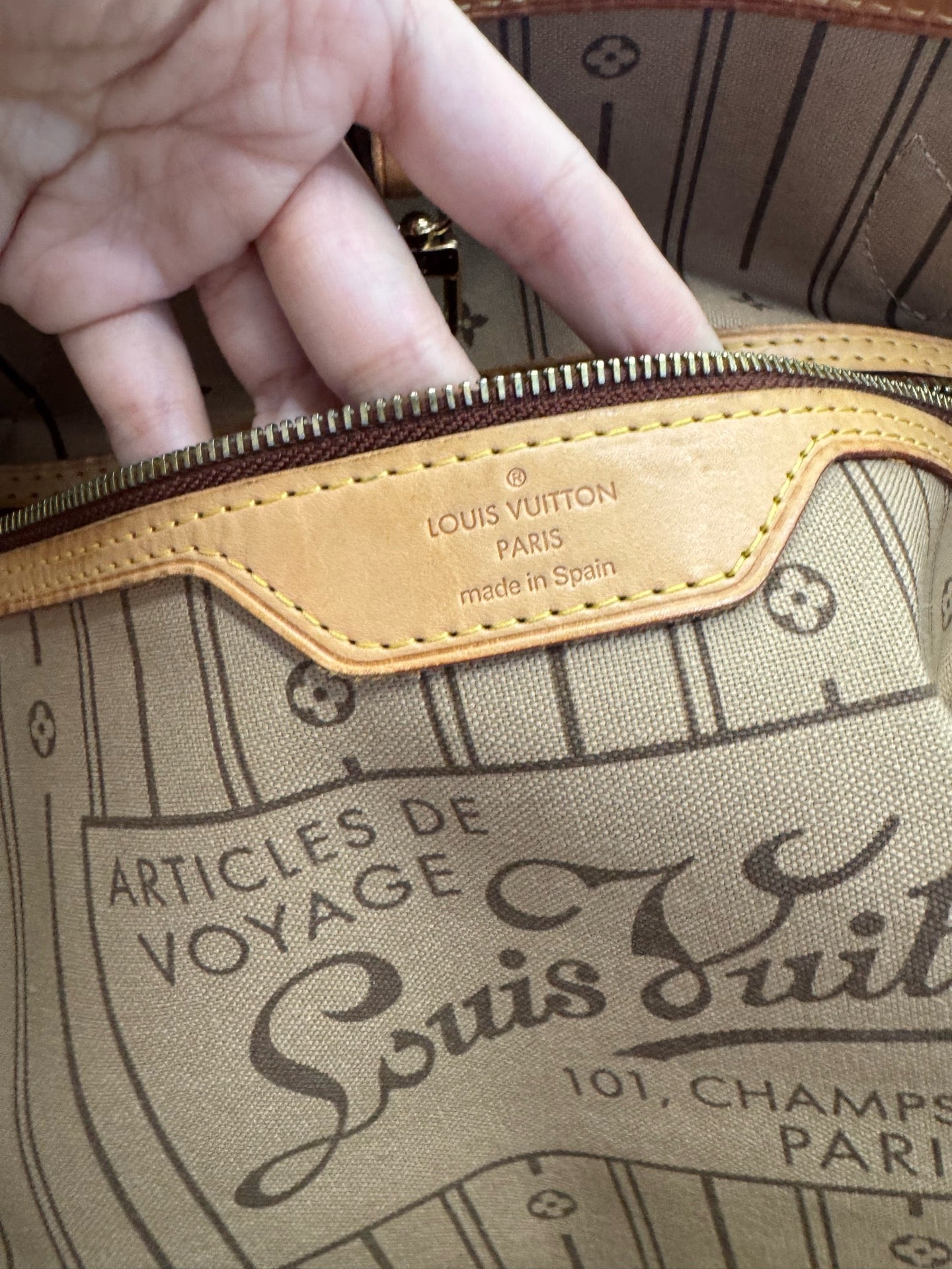 Louis Vuitton Beige