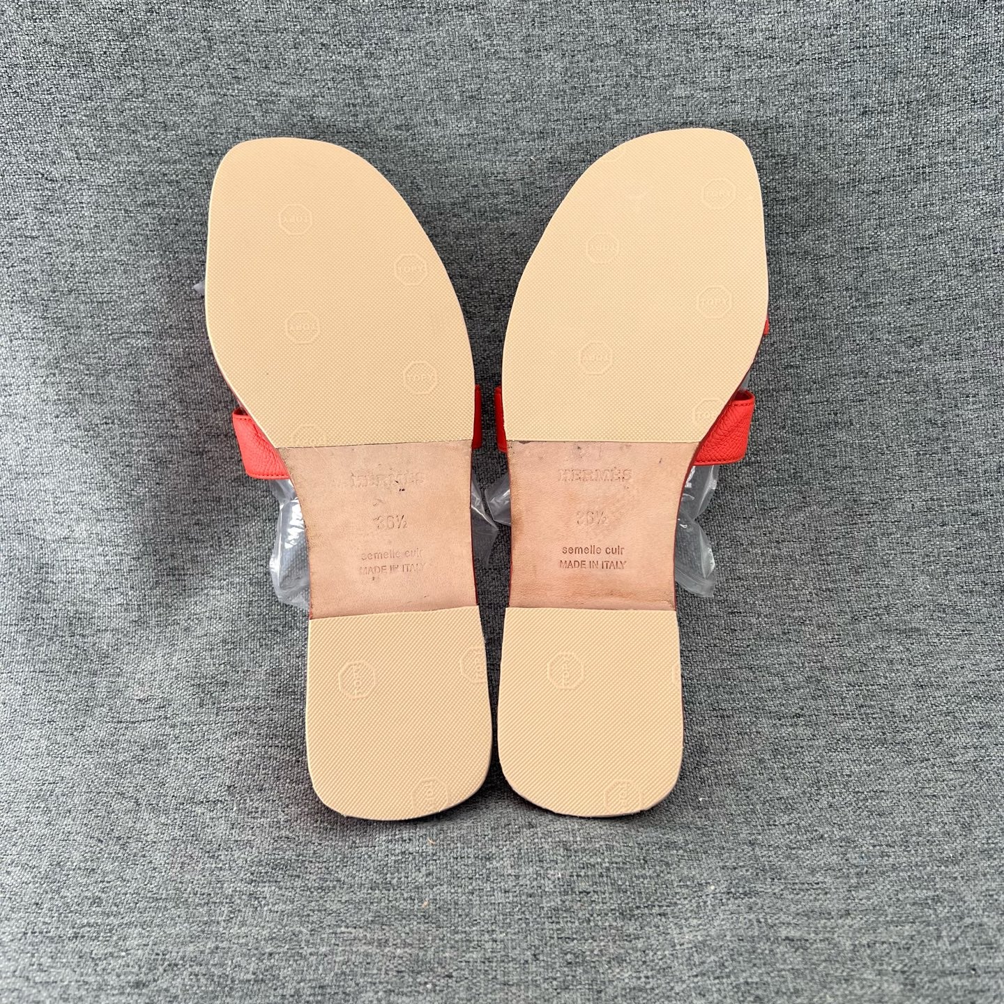 Hermes Red
