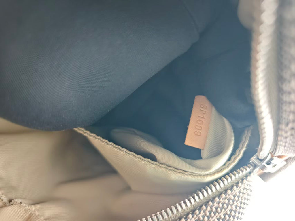 Louis Vuitton Canvas