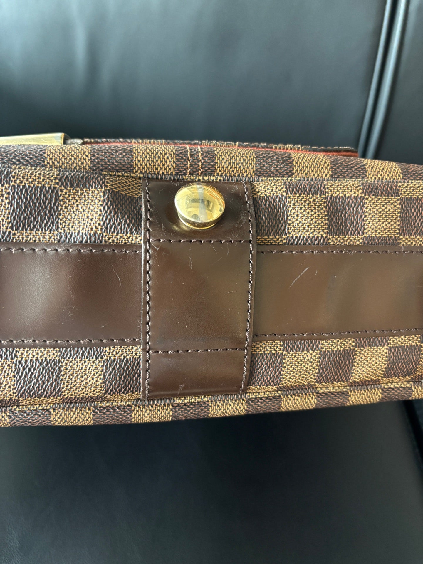 Louis Vuitton Messenger Bag