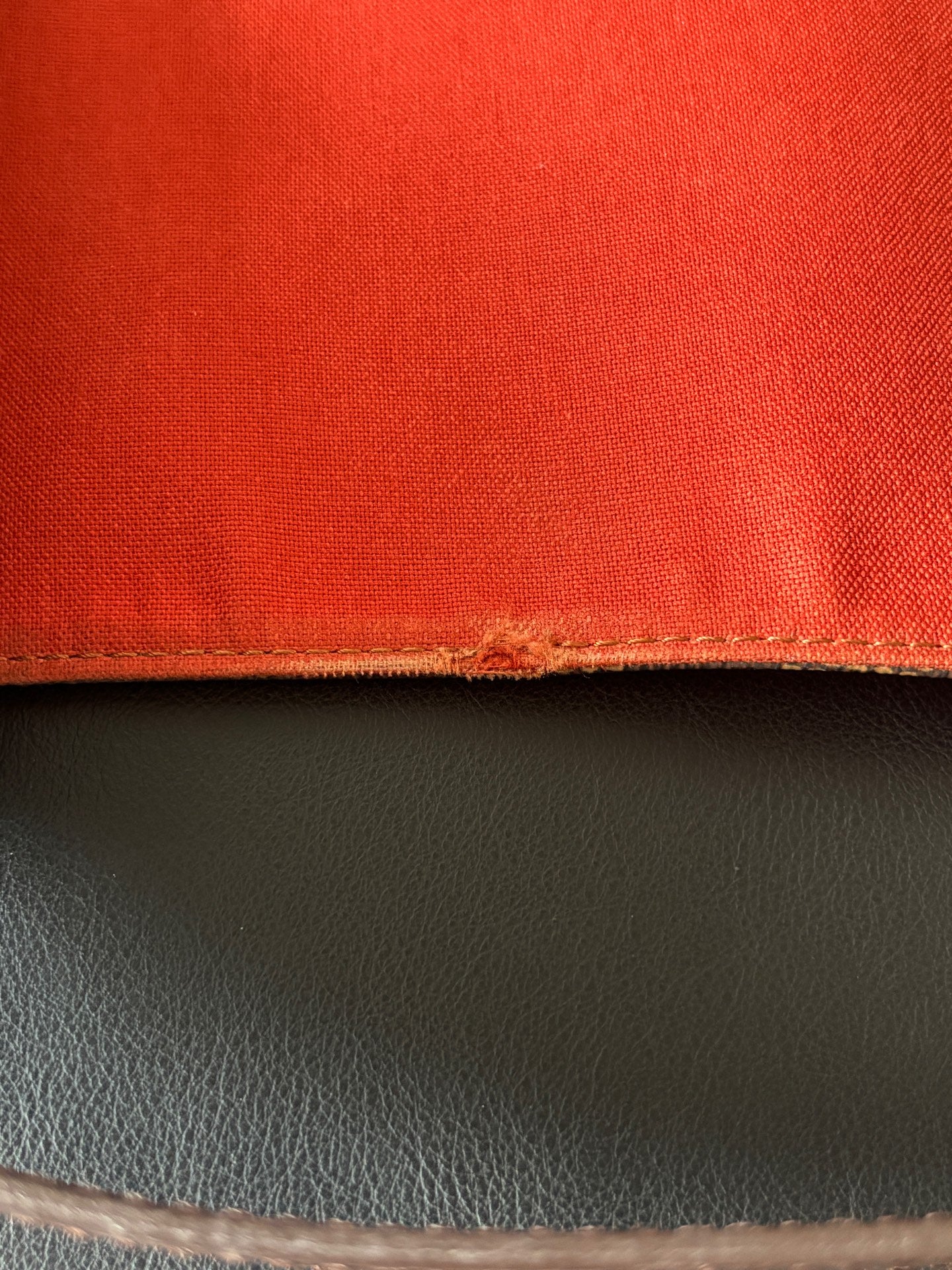 Louis Vuitton Messenger Bag