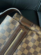 Louis Vuitton Messenger Bag