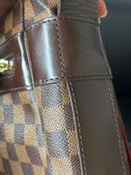 Louis Vuitton Messenger Bag