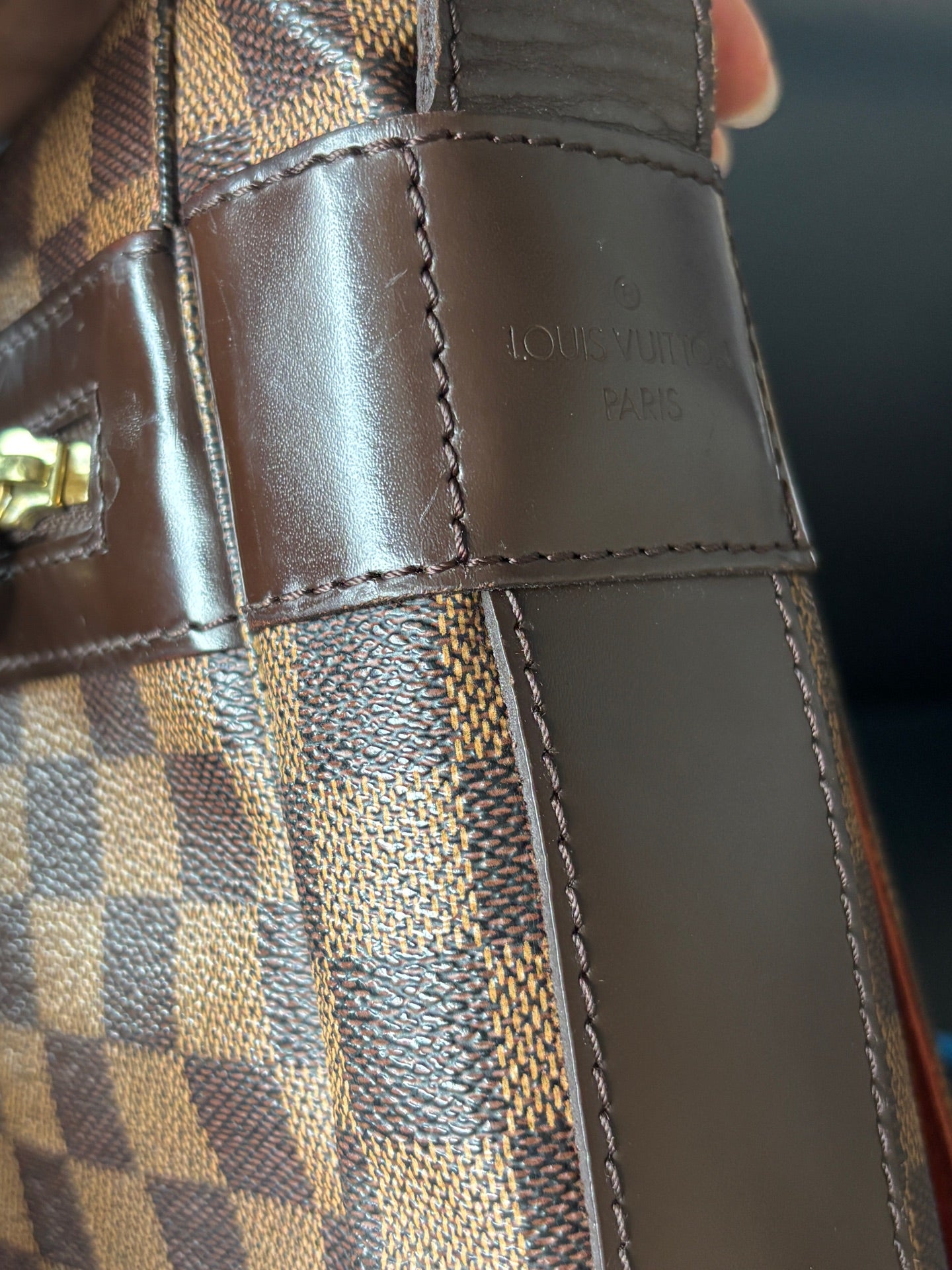 Louis Vuitton Messenger Bag