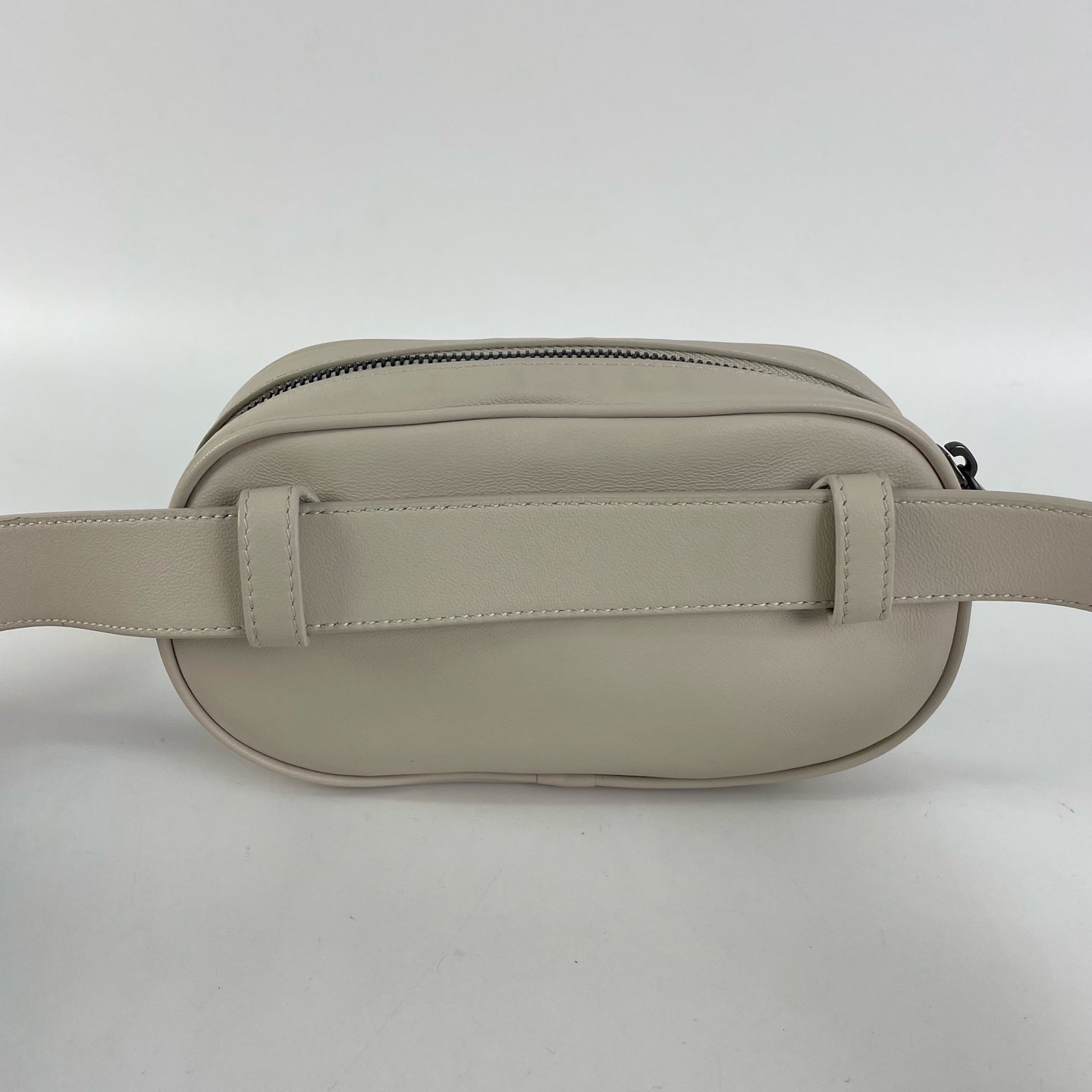 Bottega Veneta White Belt Bag & Fanny Pack