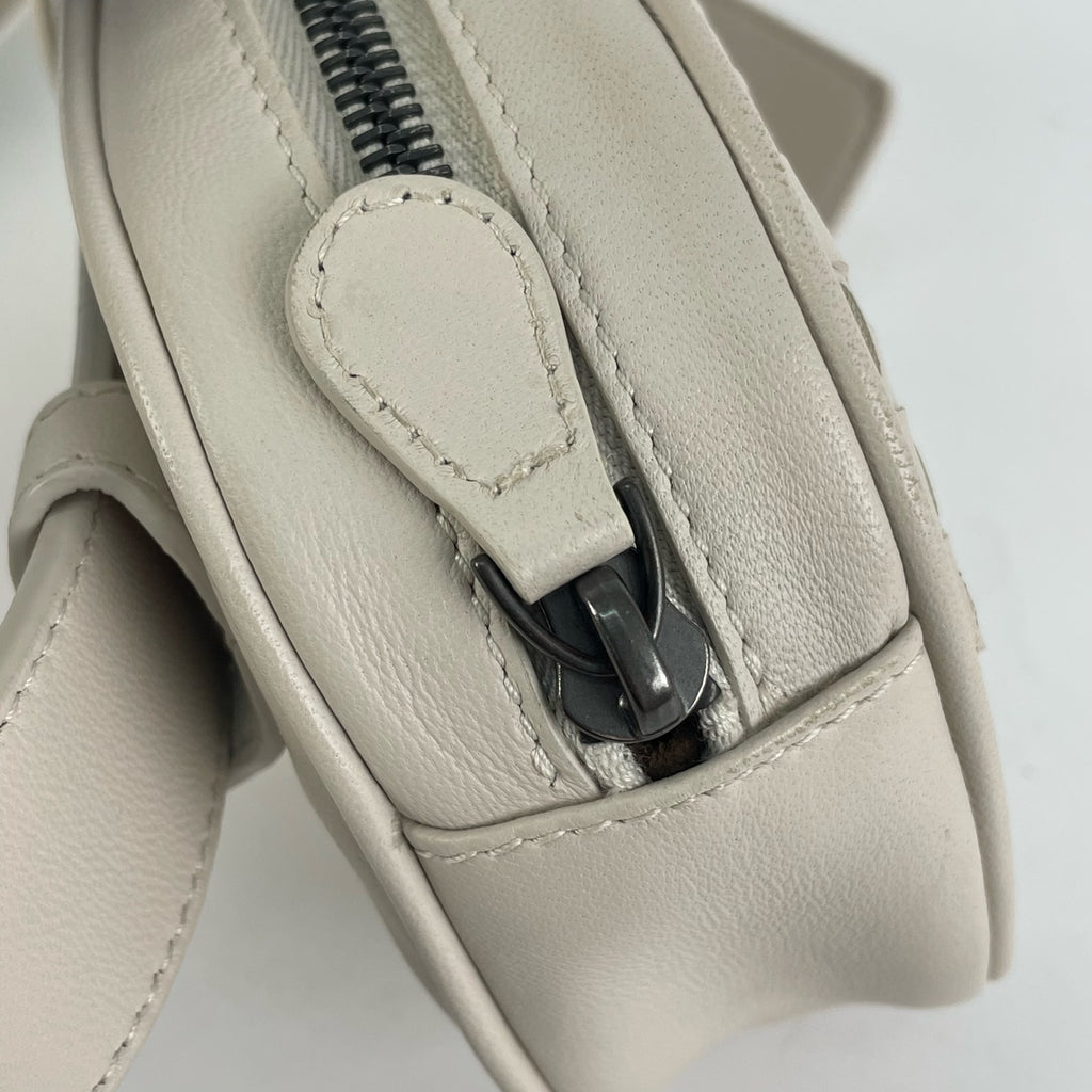 Bottega Veneta White Belt Bag & Fanny Pack