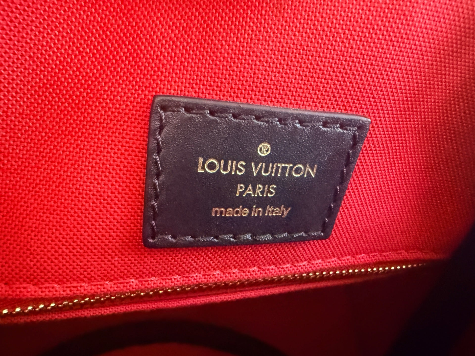 Louis Vuitton ONTHEGO Medium-Sized Handbag Canvas