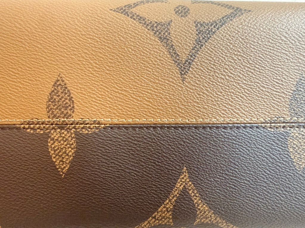 Louis Vuitton ONTHEGO Medium-Sized Handbag Canvas