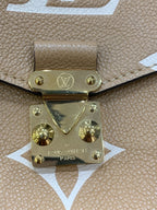 Louis Vuitton Pochette Métis Messenger Bag 25 x 19 x 7 M45773
