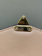 Louis Vuitton Pochette Métis Messenger Bag 25 x 19 x 7 M45773