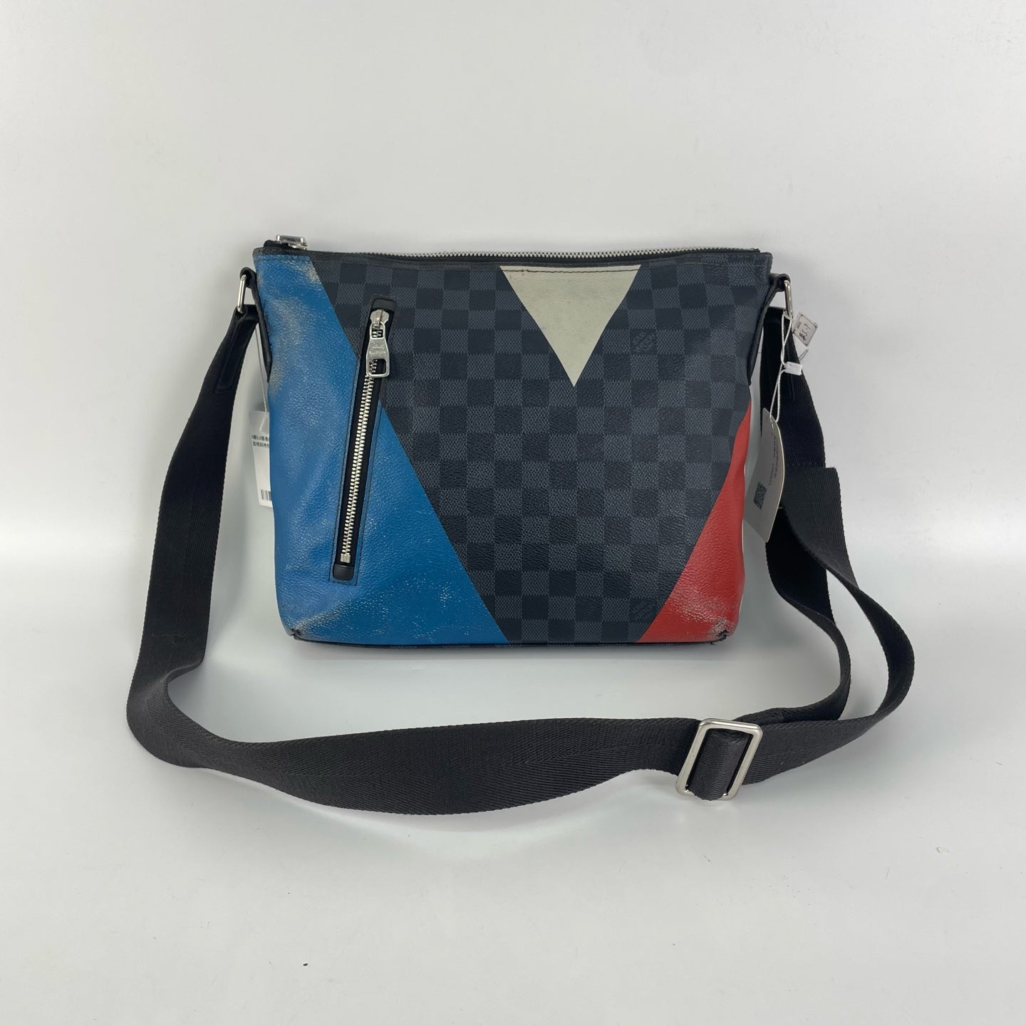 Louis Vuitton Messenger Bag